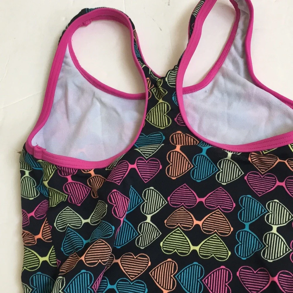 FINAL MARKDOWN Girls speedo swimsuit 8
